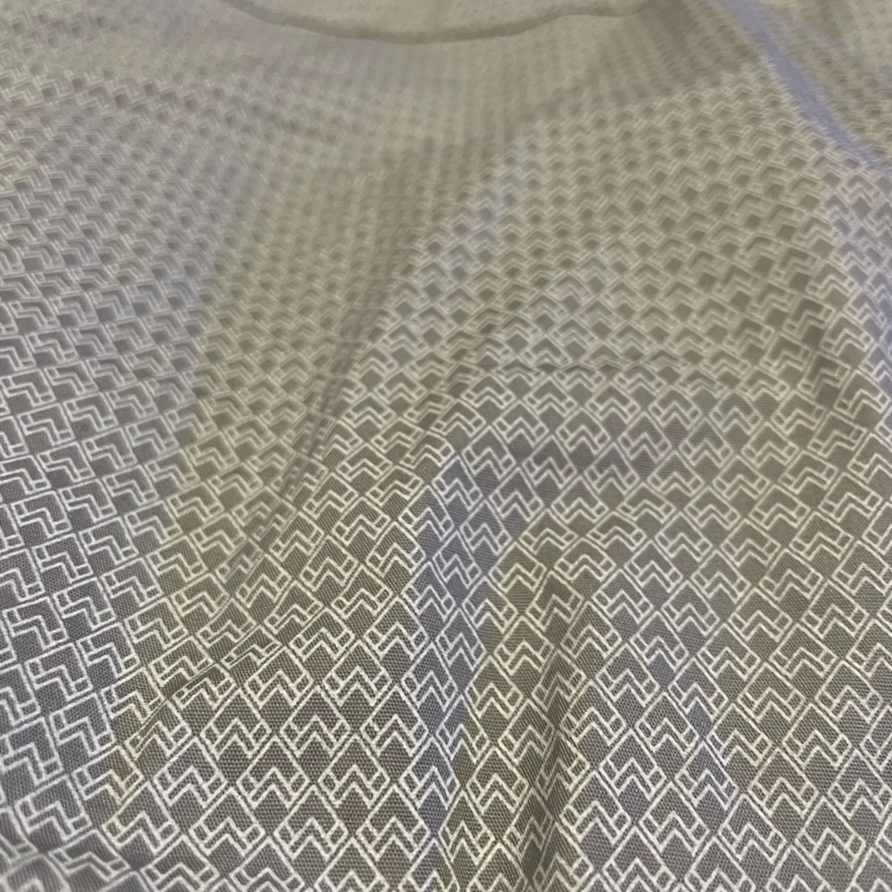 Wrangler Gray and White Geometric Shirt